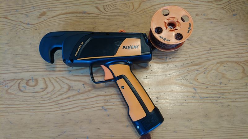ニッカリペレンク誘引機 FiXion2